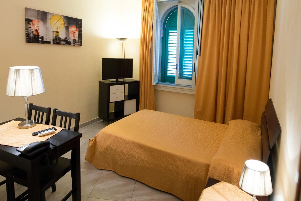 B&B Lepanto Messina Værelse billede